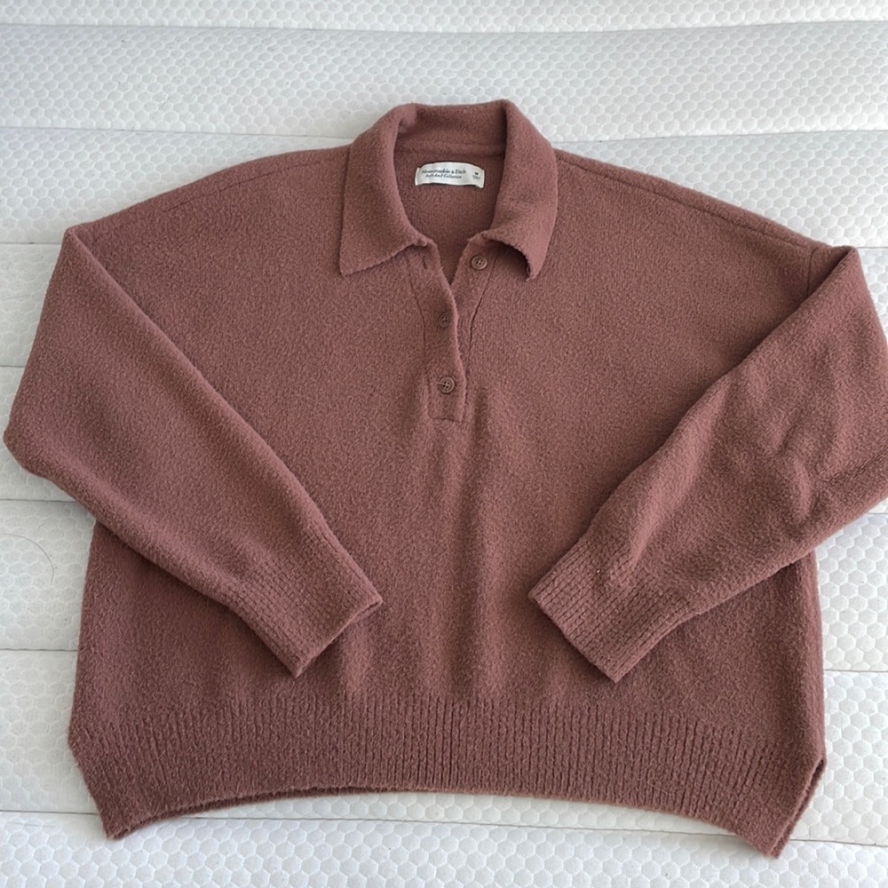 Soft A&F Polo Sweater